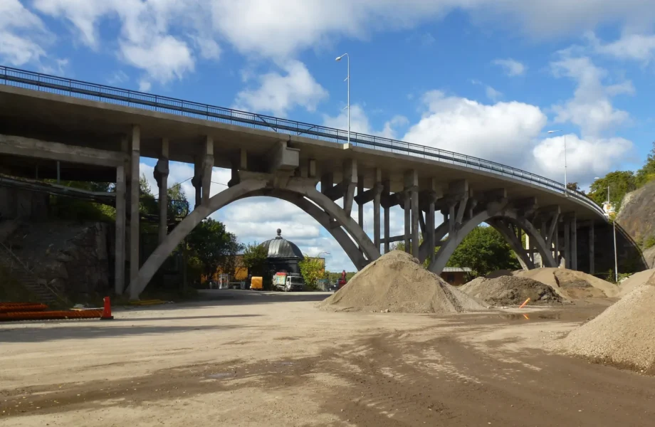 Klassiska bron kan rivas - de vill sätta stopp