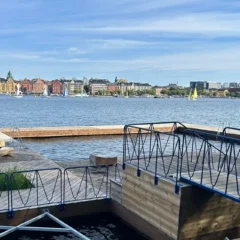 Bastuflottar får bygglov mitt i stan